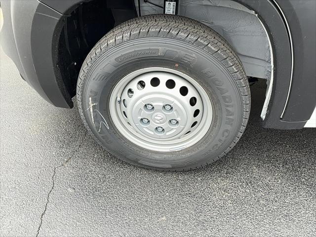 2026 Ram ProMaster Cargo Van Tradesman Low Roof 136" WB w/Pass Seat