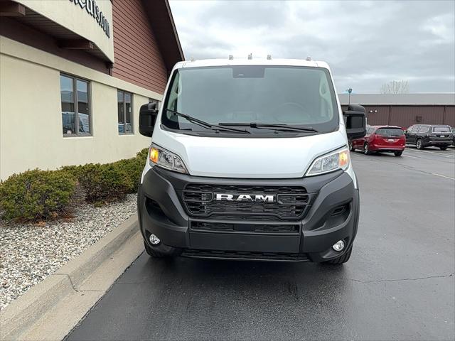 2026 Ram ProMaster Cargo Van Tradesman Low Roof 136" WB w/Pass Seat