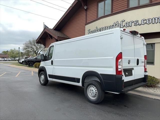 2026 Ram ProMaster Cargo Van Tradesman Low Roof 136" WB w/Pass Seat