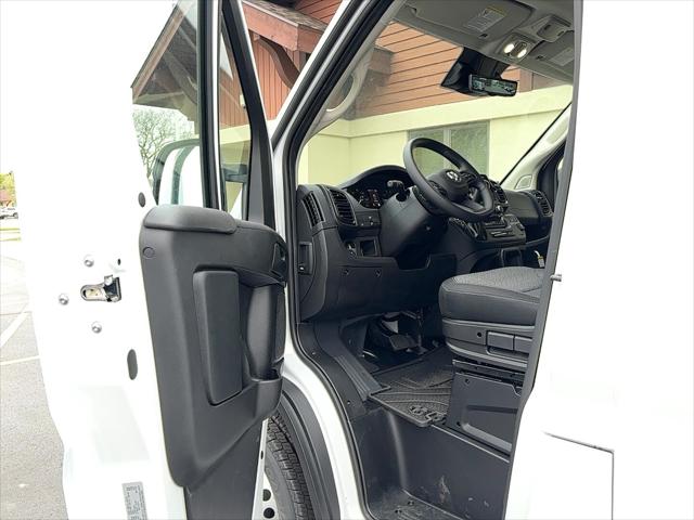 2026 Ram ProMaster Cargo Van Tradesman Low Roof 136" WB w/Pass Seat