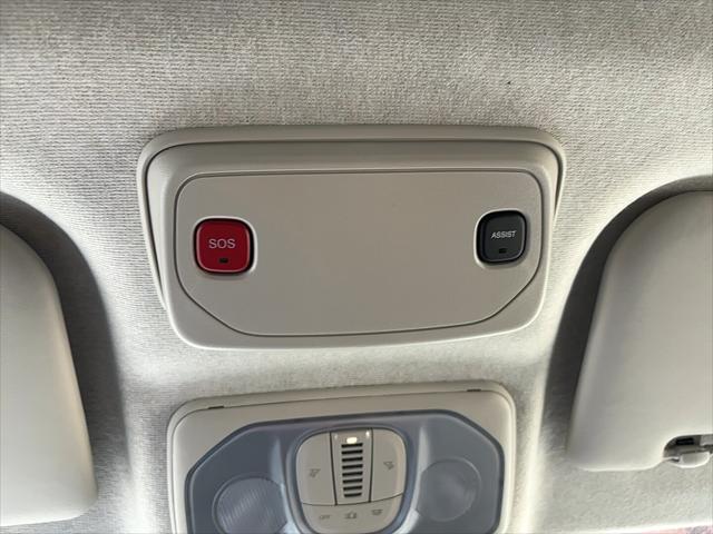 2026 Ram ProMaster Cargo Van Tradesman Low Roof 136" WB w/Pass Seat