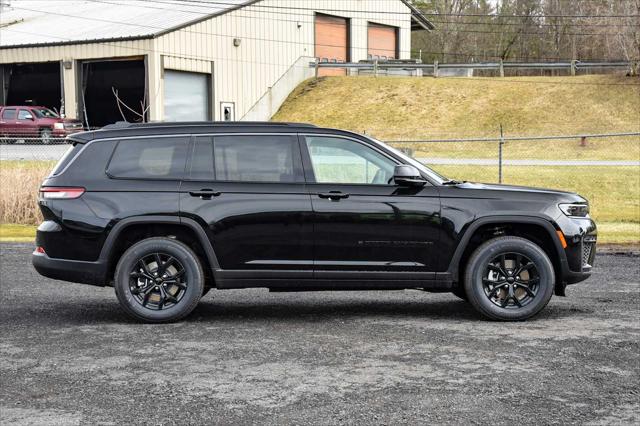 2026 Jeep Grand Cherokee GRAND CHEROKEE L LAREDO ALTITUDE 4X4