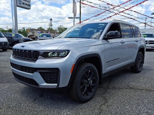 2026 Jeep Grand Cherokee GRAND CHEROKEE L LAREDO ALTITUDE 4X4