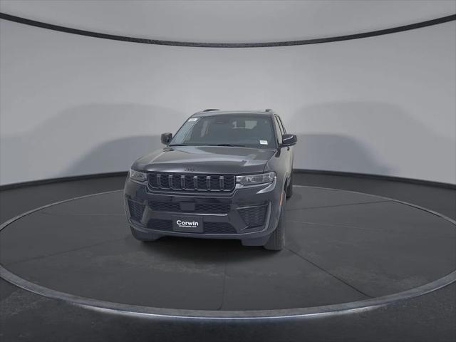 2026 Jeep Grand Cherokee Altitude 4x4