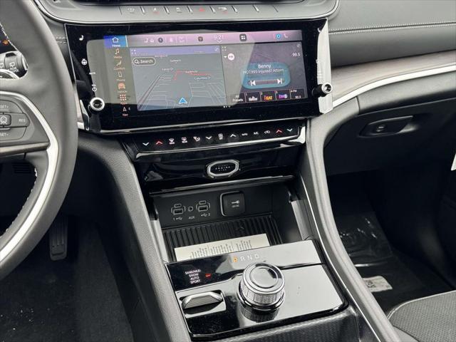 2026 Jeep Grand Cherokee GRAND CHEROKEE L LAREDO ALTITUDE 4X4 2026 Jeep Grand Cherokee GRAND CHEROKEE L LAREDO ALTITUDE 4X4