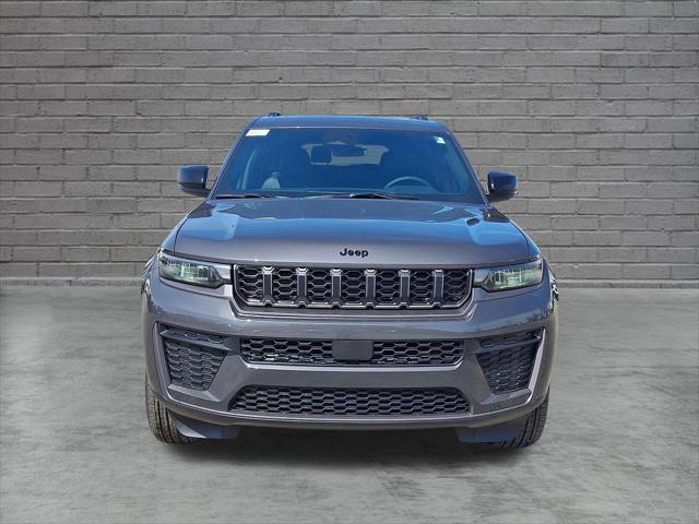 2026 Jeep Grand Cherokee L GRAND CHEROKEE L LAREDO ALTITUDE 4X4 2026 Jeep Grand Cherokee L GRAND CHEROKEE L LAREDO ALTITUDE 4X4