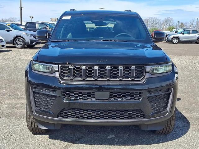 2026 Jeep Grand Cherokee GRAND CHEROKEE L LAREDO ALTITUDE 4X4