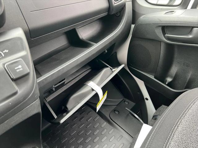 2026 Ram ProMaster Cargo Van Tradesman High Roof 159" WB EXT w/Pass Seat