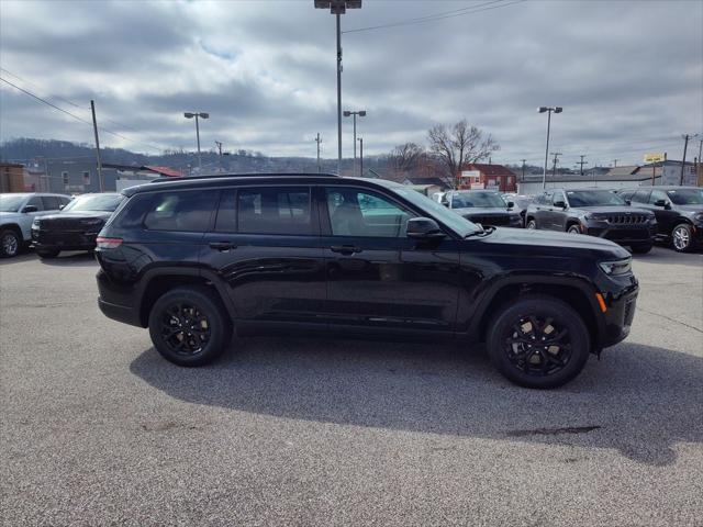 2026 Jeep Grand Cherokee GRAND CHEROKEE L LAREDO ALTITUDE 4X4