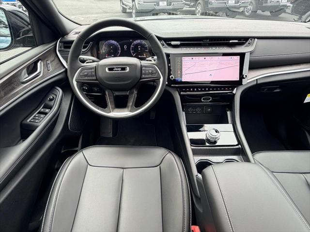 2026 Jeep Grand Cherokee Limited 4x2