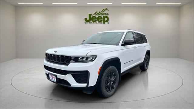 2026 Jeep Grand Cherokee GRAND CHEROKEE L LAREDO ALTITUDE 4X4