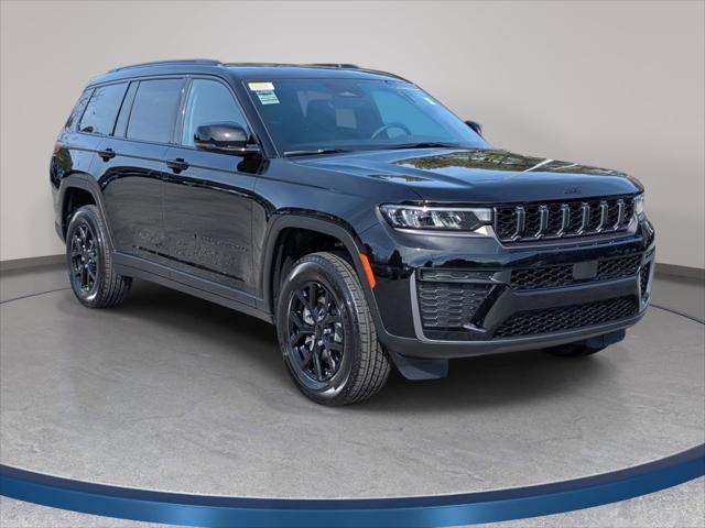 2026 Jeep Grand Cherokee GRAND CHEROKEE L LAREDO ALTITUDE 4X4