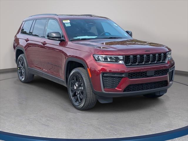 2026 Jeep Grand Cherokee GRAND CHEROKEE L LAREDO ALTITUDE 4X4