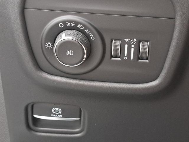 2026 Jeep Grand Cherokee Summit 4x4