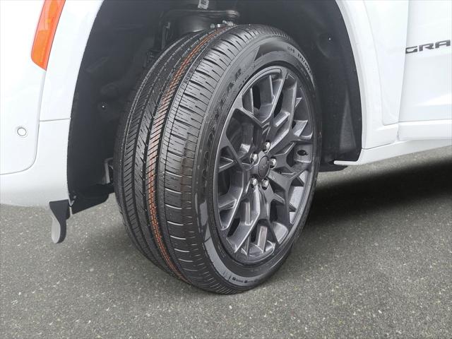 2026 Jeep Grand Cherokee Summit 4x4