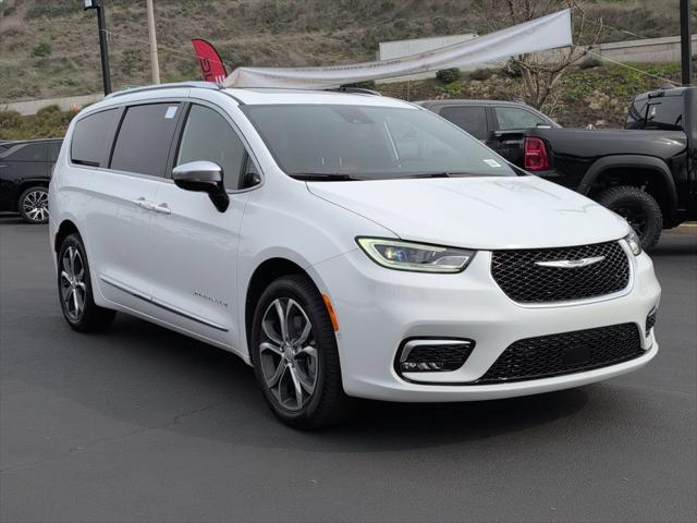 2026 Chrysler Pacifica Pinnacle AWD