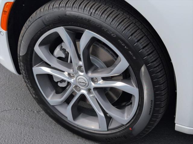 2026 Chrysler Pacifica Pinnacle AWD