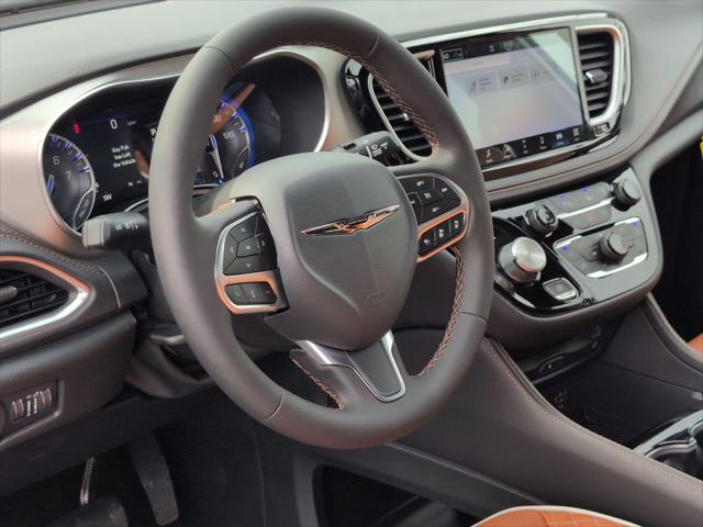 2026 Chrysler Pacifica Pinnacle AWD