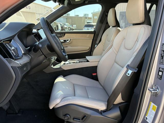 2026 Volvo XC90 Ultra, B6 AWD Gas (mild hybrid), Gasoline, Bright, 7 Seats