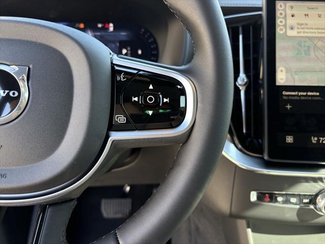 2026 Volvo XC90 Ultra, B6 AWD Gas (mild hybrid), Gasoline, Bright, 7 Seats