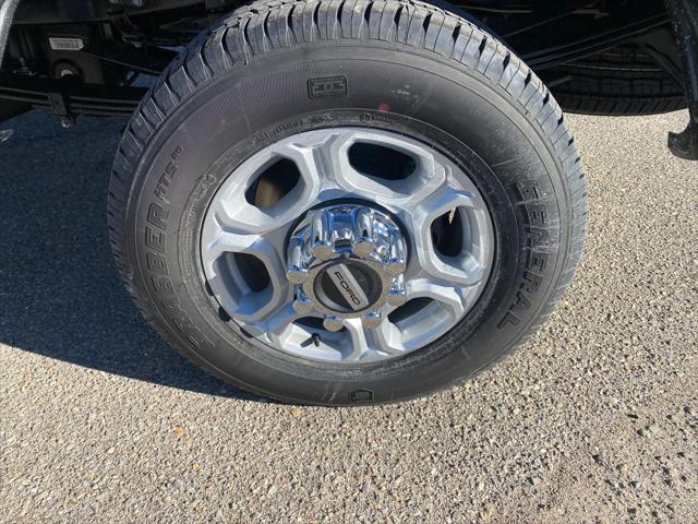 2026 Ford F-350 XLT
