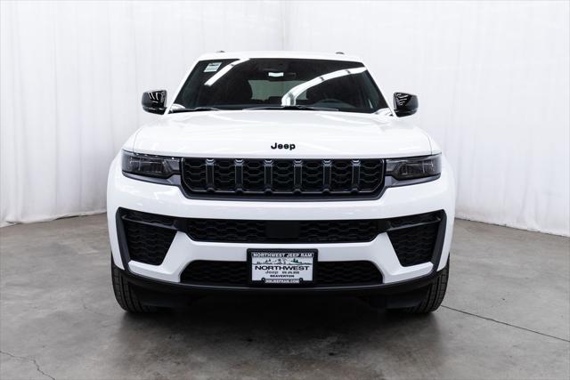 2026 Jeep Grand Cherokee Altitude 4x4