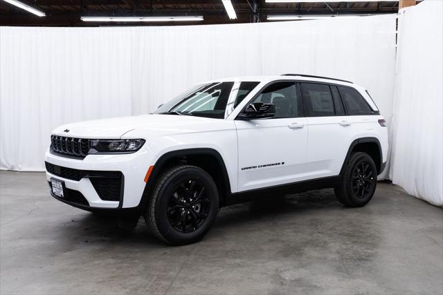 2026 Jeep Grand Cherokee Altitude 4x4