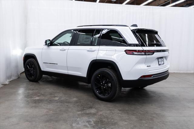 2026 Jeep Grand Cherokee Altitude 4x4