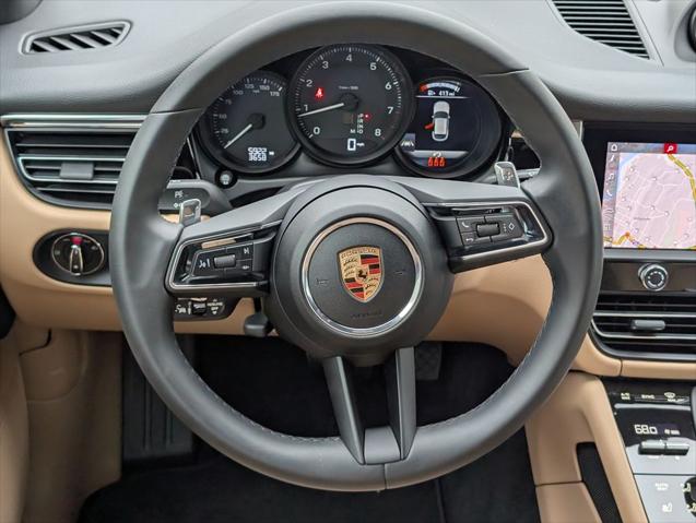 2025 Porsche Macan Unknown