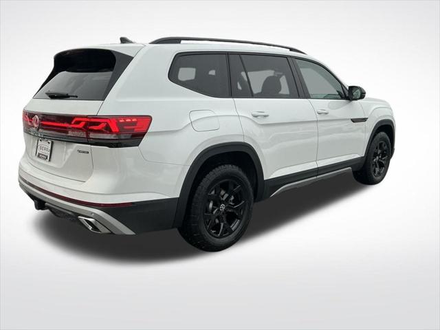 2026 Volkswagen Atlas Peak Edition