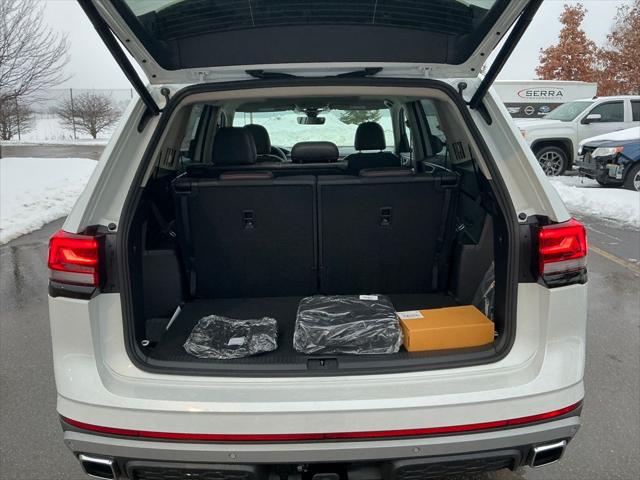 2026 Volkswagen Atlas Peak Edition