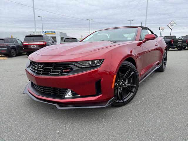 2023 Chevrolet Camaro RWD Convertible 2LT