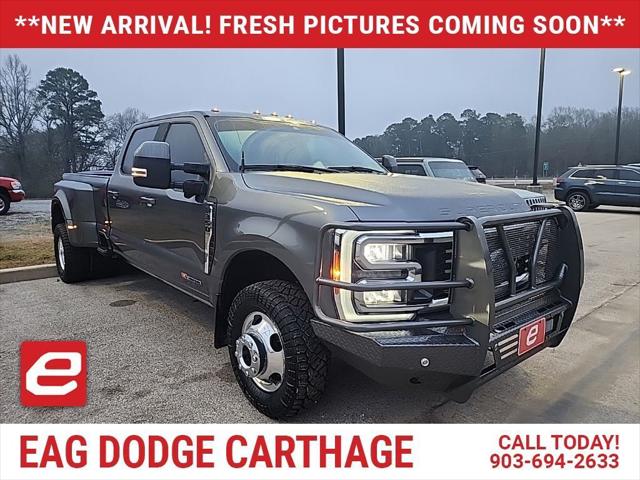 2023 Ford F-350 LARIAT