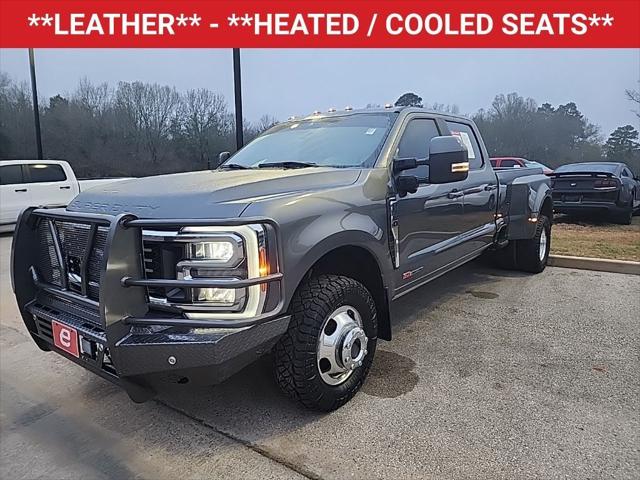 2023 Ford F-350 LARIAT