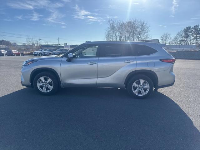 2023 Toyota Highlander Hybrid LE