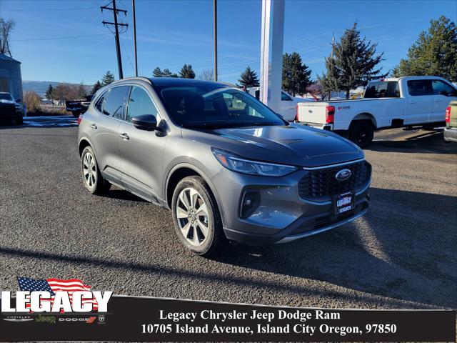 2025 Ford Escape Platinum
