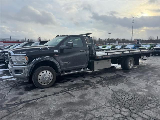 2023 RAM 5500 Chassis Tradesman/SLT