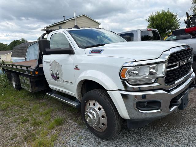 2022 RAM 5500 Chassis Tradesman/SLT 2022 RAM 5500 Chassis Tradesman/SLT