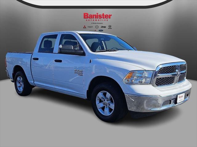 2023 RAM 1500 Classic SLT Crew Cab 4x2 57 Box