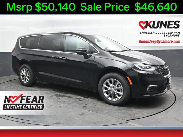 2026 Chrysler Pacifica PACIFICA SELECT AWD