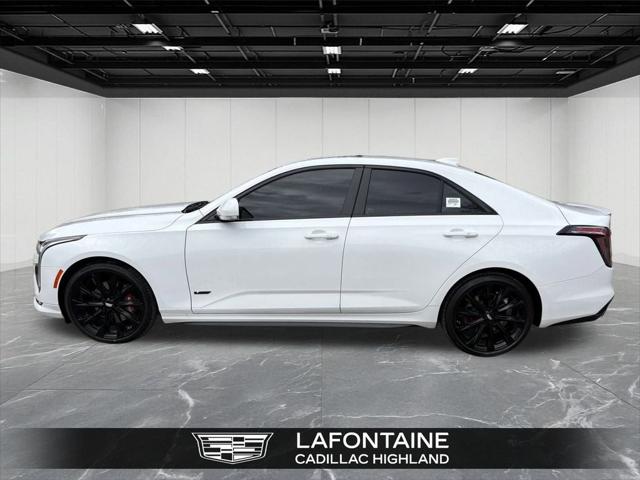 2023 Cadillac CT4-V V-Series 2023 Cadillac CT4-V V-Series