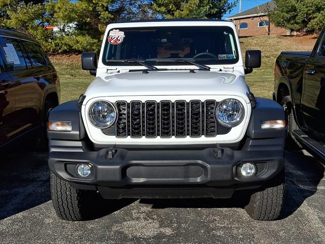 2025 Jeep Wrangler 4-Door Summit 4x4