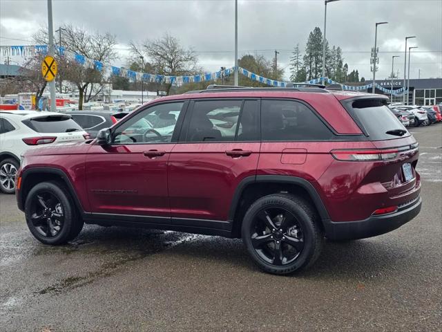 2023 Jeep Grand Cherokee Altitude 4x4
