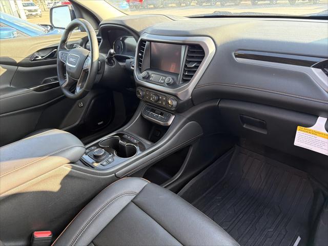 2023 GMC Acadia AWD AT4