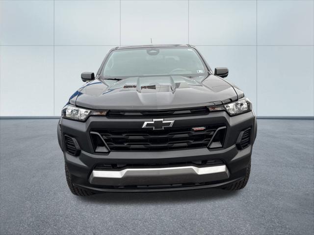 2023 Chevrolet Colorado 4WD Crew Cab Short Box Trail Boss