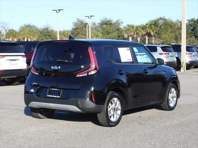 2023 Kia Soul LX 2023 Kia Soul LX