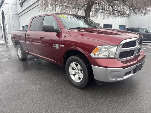 2019 RAM 1500 Classic SLT Crew Cab 4x4 64 Box