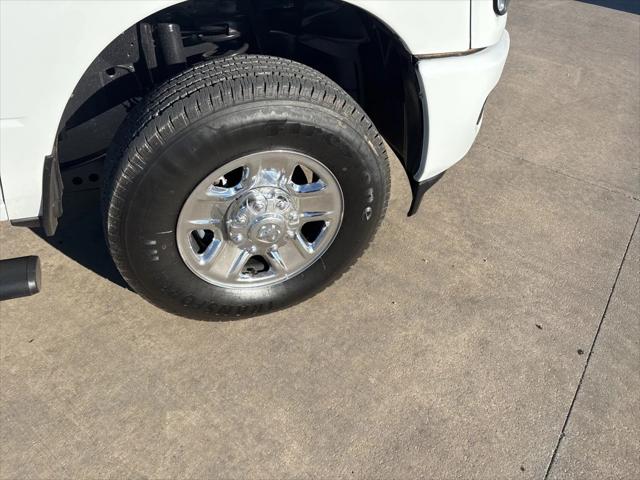 2022 RAM 2500 Tradesman Regular Cab 4x4 8 Box 2022 RAM 2500 Tradesman Regular Cab 4x4 8 Box