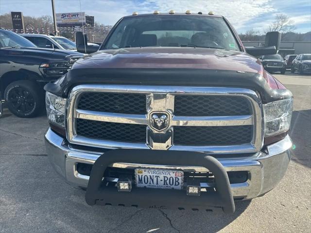 2017 RAM 2500 Tradesman Crew Cab 4x4 64 Box 2017 RAM 2500 Tradesman Crew Cab 4x4 64 Box