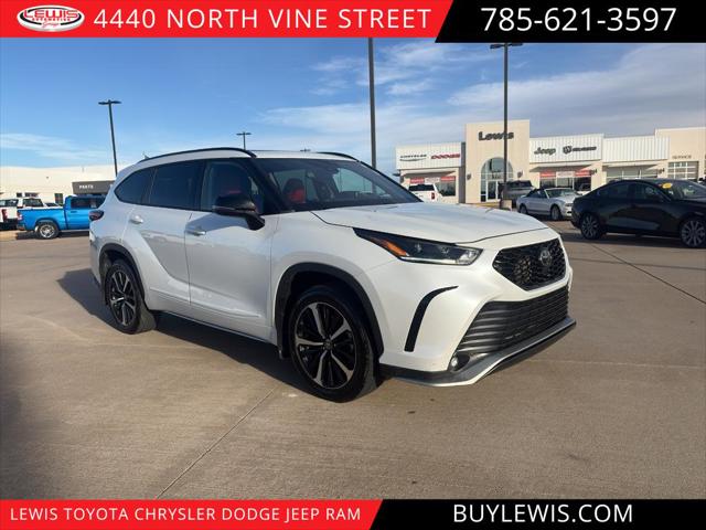 2022 Toyota Highlander XSE